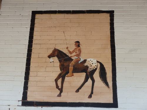 GDMBR: Heritage art painted on the Tierra Wools Store.